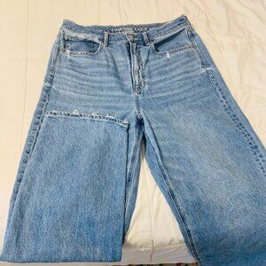 American Eagle Baggy Jean